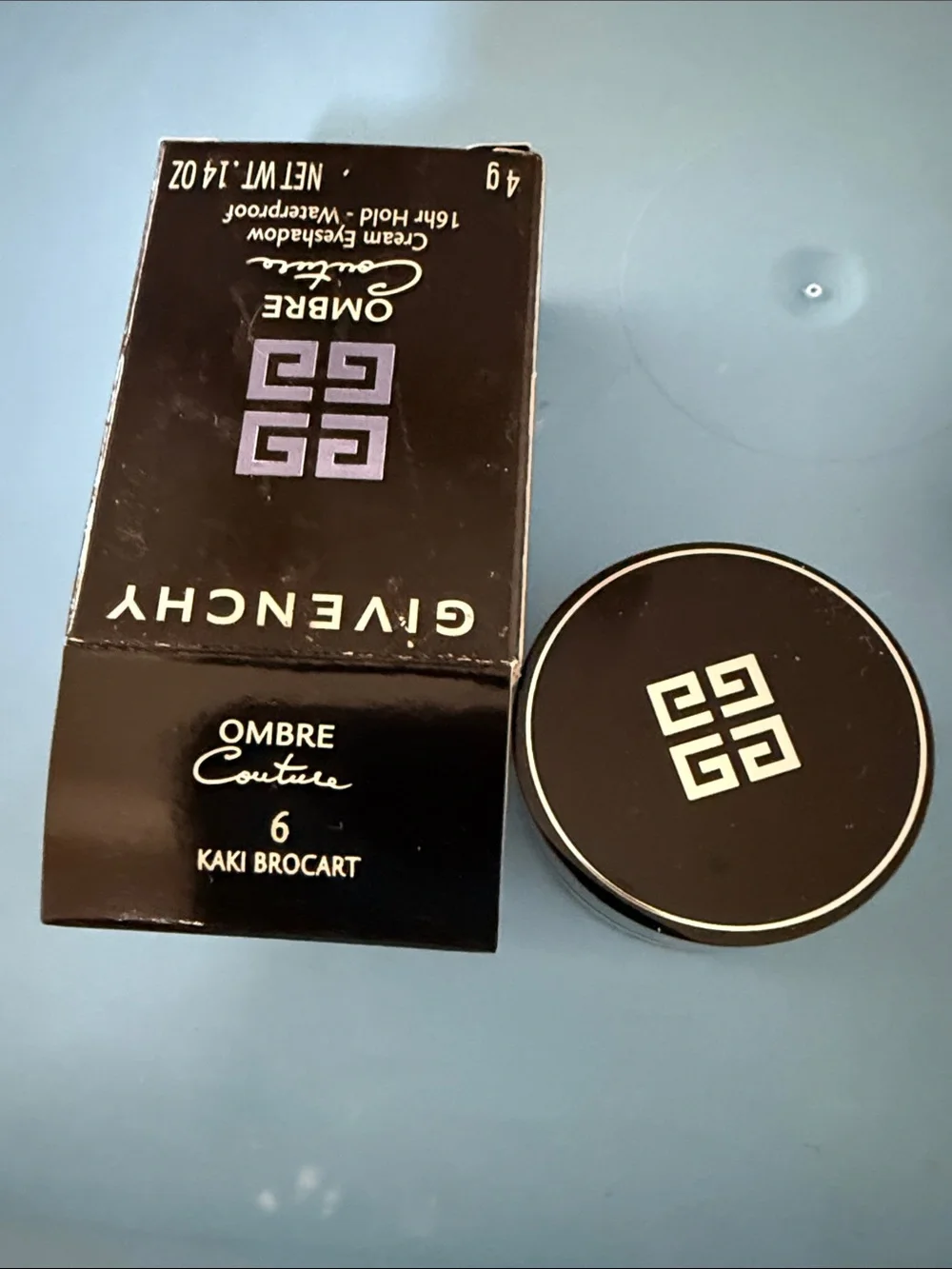 Givenchy Ombre Couture Cream Eyeshadow – Black & Silver Logo